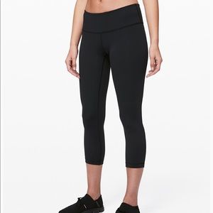 Lululemon leggings!